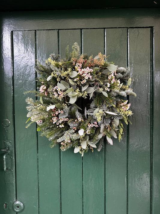 Create your own Fresh Christmas Wreath - Wreath Making Kit